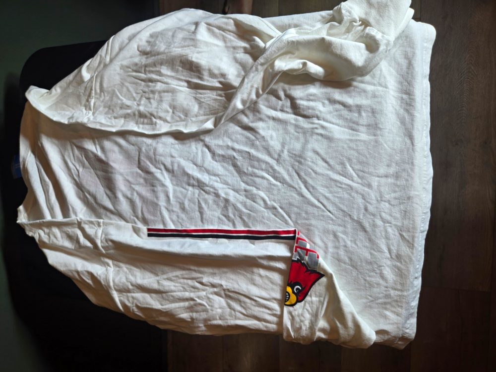 Jerzees NCAA Louisville Cardinals Long Sleeve Shirt White Red "L" Graphic